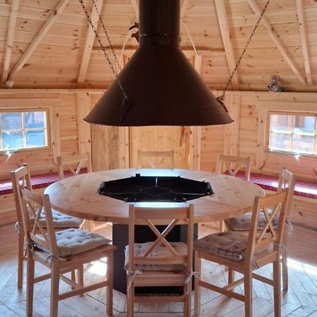 Maisonnette L'Olivier La Loge-aux-Chevres 외부 사진